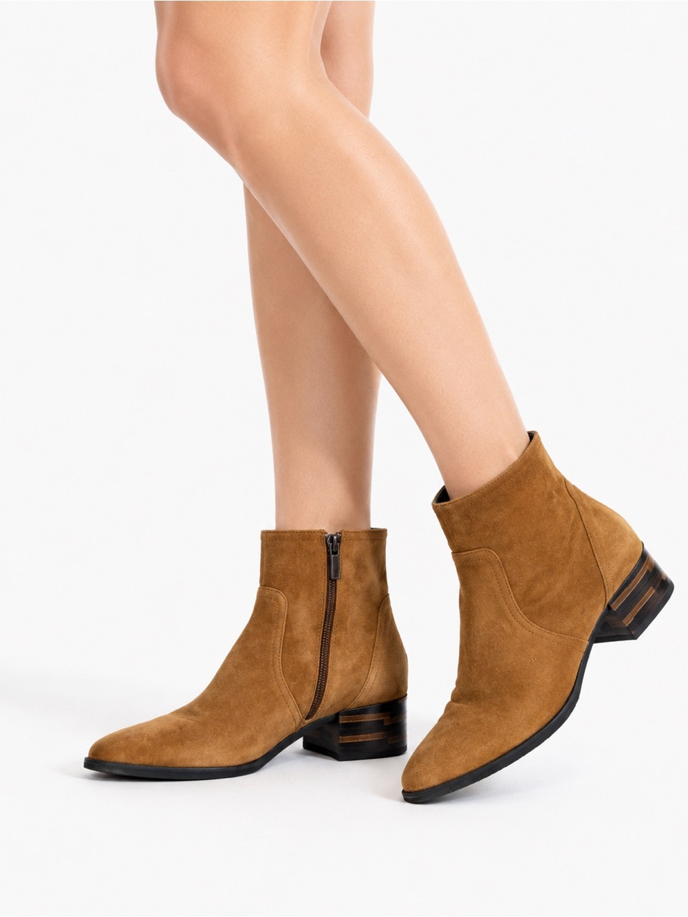 Sacha London Grove Camel Suede Ankle Boots Size 9 Stacked Heel